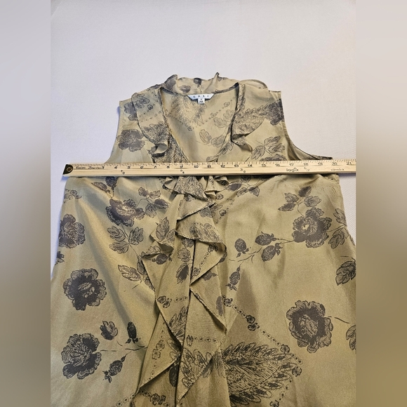 Gabi- Blouse Women's M Gray Ruffled Floral Design 100%Silk. - Picture 5 of 7